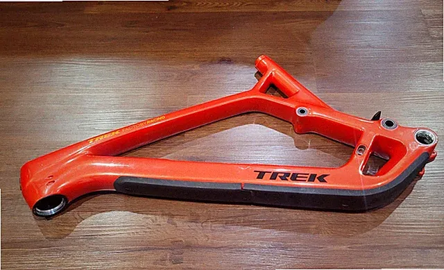 2024 TREK FUEL EX 9.9 MTB CARBON FRAME TRIANGLE PART SIZE MEDIUM LAVE RED