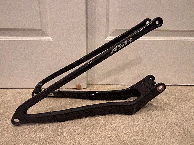 2024 Yeti ASR Large Rear Triangle