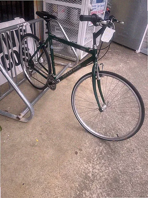 Cannondale bike size 17in 21 Speed with a new break system