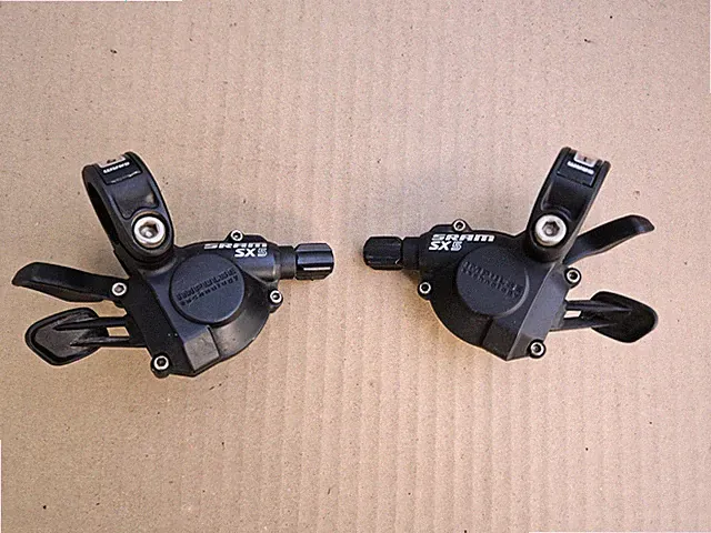SRAM SX5 Mountain Bike Trigger Shifters 9 Speed Black Left + Right Set 3x9