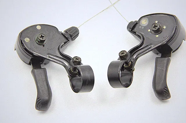 ST-CT20 Shimano Bicycle Bike Trigger Thumb 3 X 5 6 Speed Shifter Set