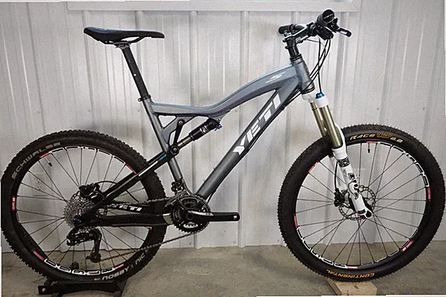 Yeti ASR 5 Full Suspension 26" Mountain Bike - Fox Shocks - Size: Small